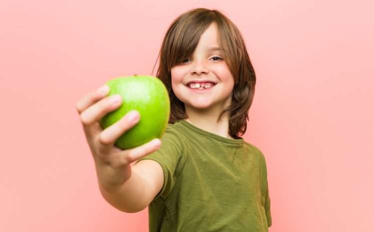  Il bambino mangia troppo, come comportarsi?